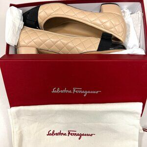 Salvatore Ferragamo - Quilted Vara Pump, Sz 9.5 (Cream/Black) LIKE NEW